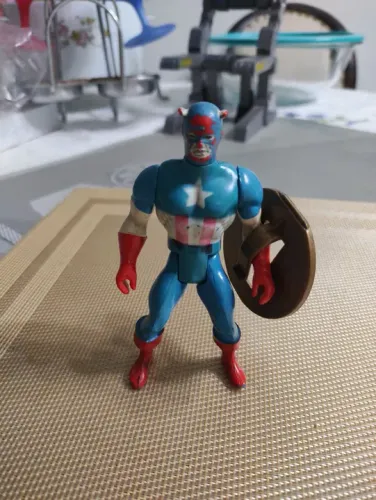Boneco Capitão América GUERRA SECRETAS GULLIVER Secret Wars ANOS 80