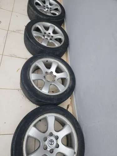 Rodas Toyota aro 20" Hilux, SW4, Prado