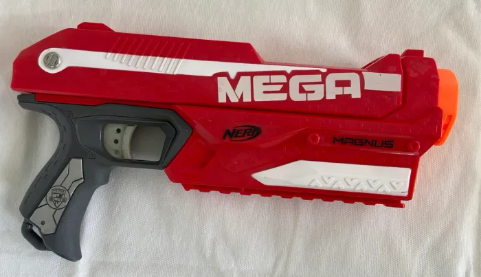 NERF (Mega - Magnus) *ORIGINAL*