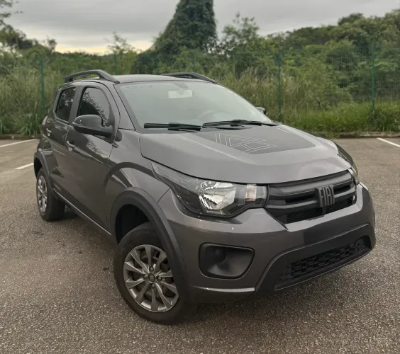 Fiat Mobi Trekking 1.0  *