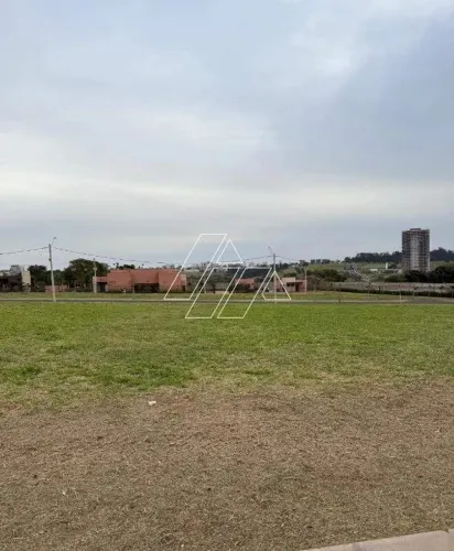 Lote em condomínio à venda, Jardim Maria Izabel - Marília/SP