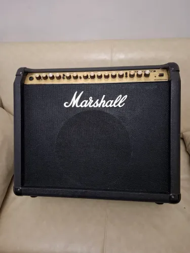 Amplificador Marshall VS100 Inglês novíssimo