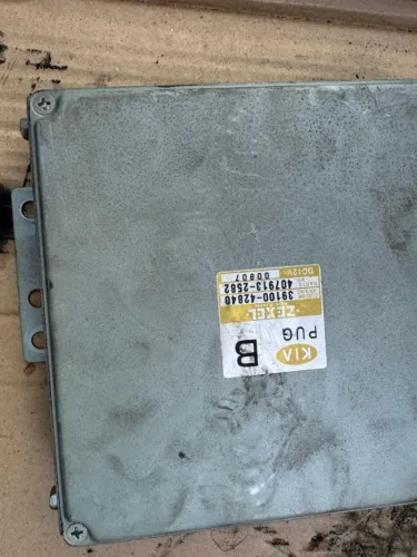 modulo injeçao kia bongo 2,5/8v original 2006/2012