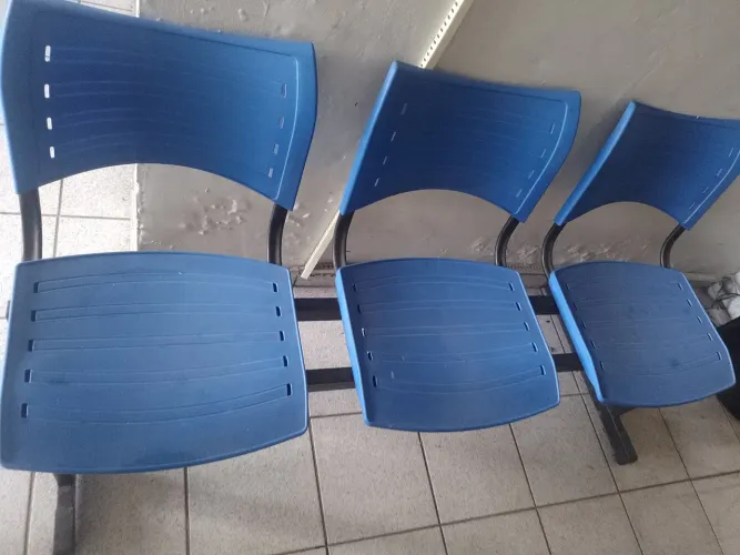 Conjunto de 3 Cadeiras Azuis
