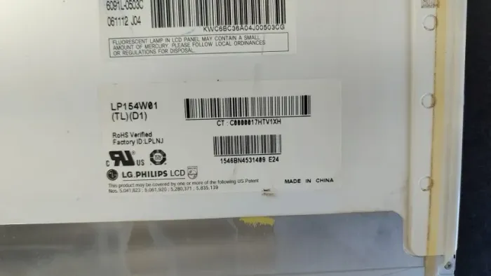 Tela LCD 15.4" LP154W01 Seminova