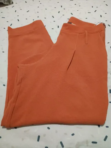 Calça Laranja Feminina