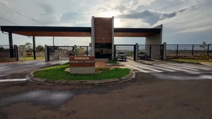 Venda de Casas / Condomínio na cidade de Araraquara