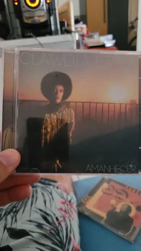 Cd Clawdia Ejara
