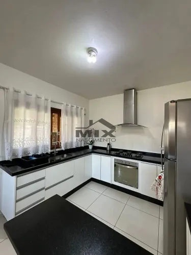 Chácara à venda, Ninho Verde II, Pardinho, SP - 03 Dorms. Pomar, Energia Solar