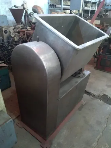 Misturador horizontal inox, tipo Ribbon, 100 lts, uasado, no estado.