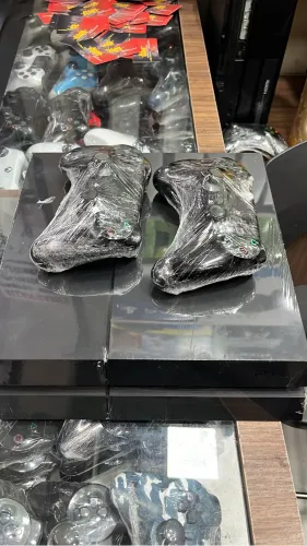 PlayStation 4 | PS4 com 2 Controles | Entregamos e parcelamos | Jogos