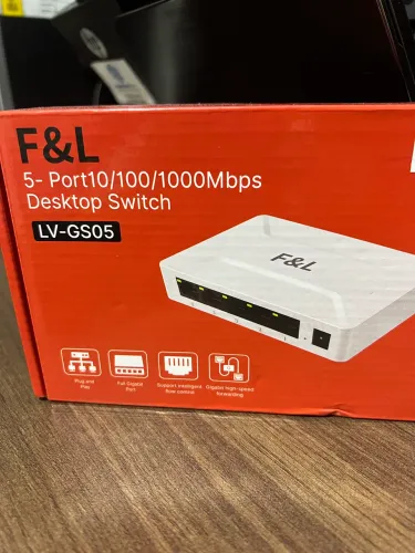 Switch 5 portas 10/100/1000