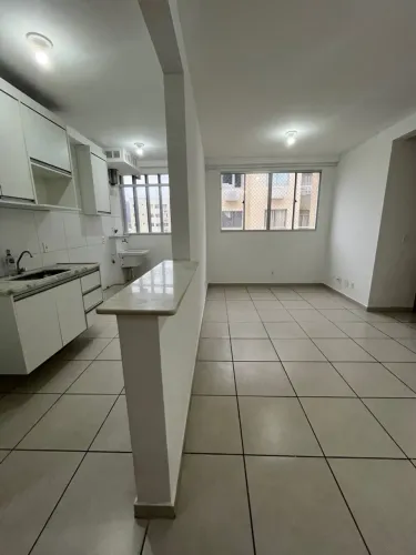 Vendo ótimo apartamento no Condomínio Solar do Bosque - Jardim Sulacap