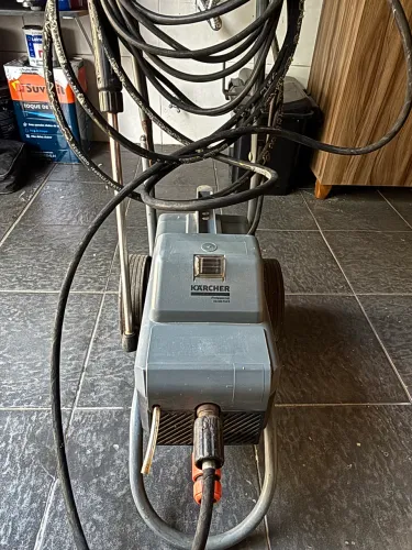 Lavadora a jato profissional 