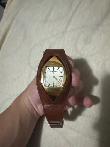 Relogio GF FERRE