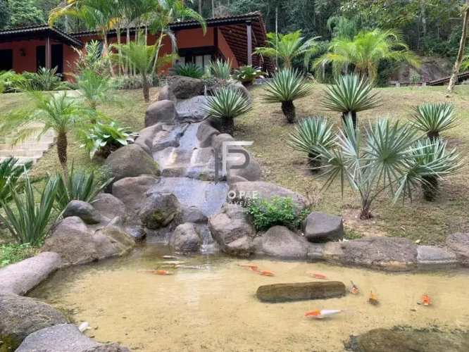 Sítio para Venda em Rio Bonito, Lavras, 3 dormitórios, 1 suíte, 2 banheiros, 3 vagas
