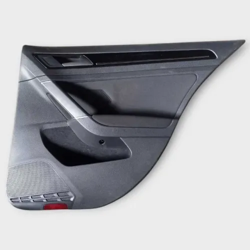 Forro porta traseiro direito Vw Black piano Golf 2014 a 2020