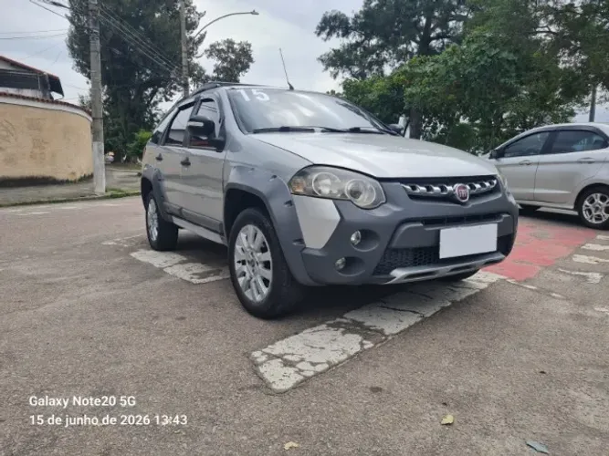 Fiat Palio Weekend Adventure Locker 1.8 Flex 2015