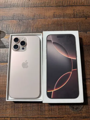 iPhone 16 Pro Max semi novo zerado