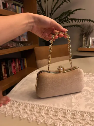 Bolsa de festa usada uma única vez