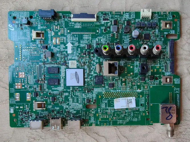 PLACA PRINCIPAL COM DEFEITO TV SAMSUNG UN43J5290AG