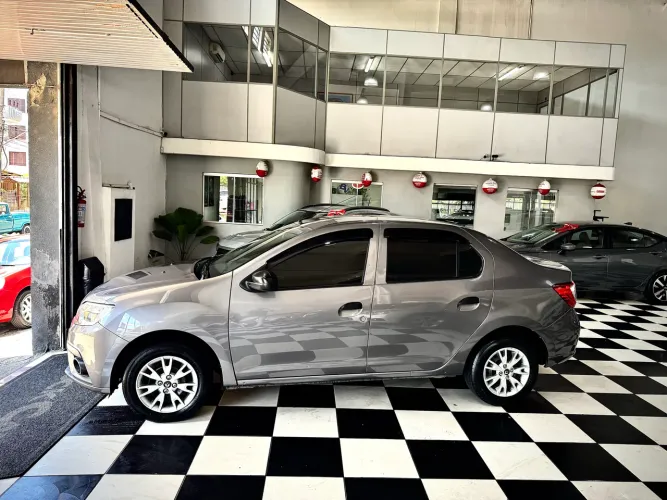 Renault Logan Life Flex 1.0 12V 4P Mec. 2021