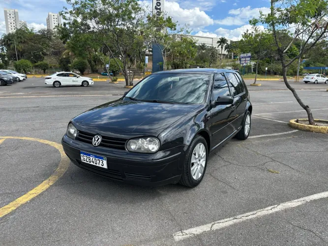 Volkswagen Golf 1.6 MI/ 1.6 MI Gener./black & Silver 2005