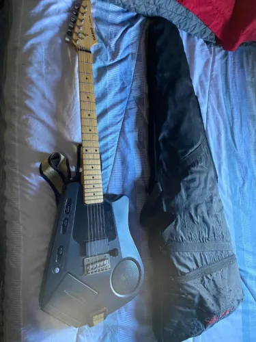 Guitarra Vintage Casio EG-5 Eleking (Anos 80) c/ Gravador Cassete Integrado - Rara!
