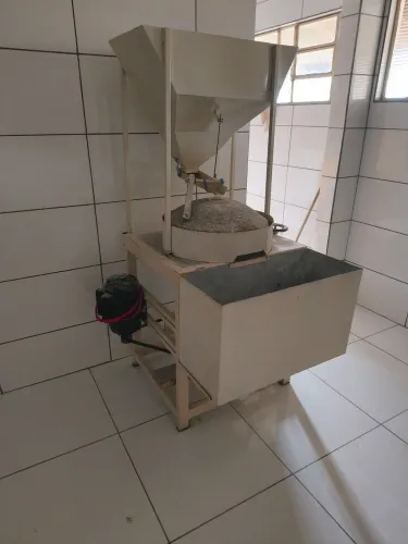 Vende moinho de Fuba, ótimo custo benefício