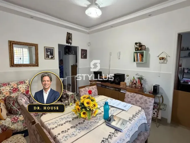 Casa de Vila Charmosa com 2 Quartos e Terraço em Todos os Santos! M03O