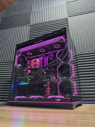 ? PC Gamer Ryzen 7 7800x3D + RX 9070 XT 16GB + 32GB RAM 6000Mhz + NVMe 1TB + B850 ?