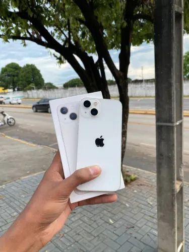 iPhone 13 