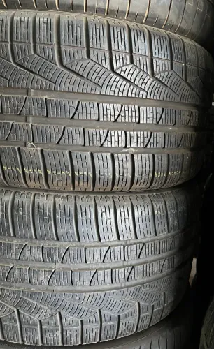 Par de pneus 18 semi novos 255/40 R18 Pirelli ( 255/40/18 )
