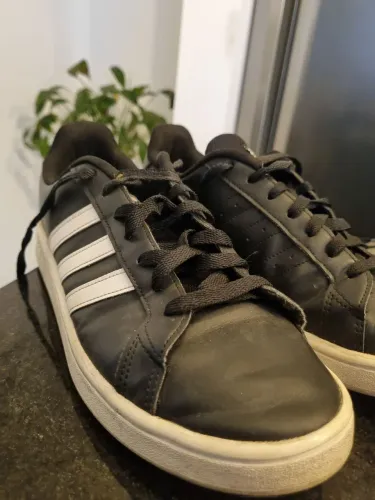Tenis Adidas