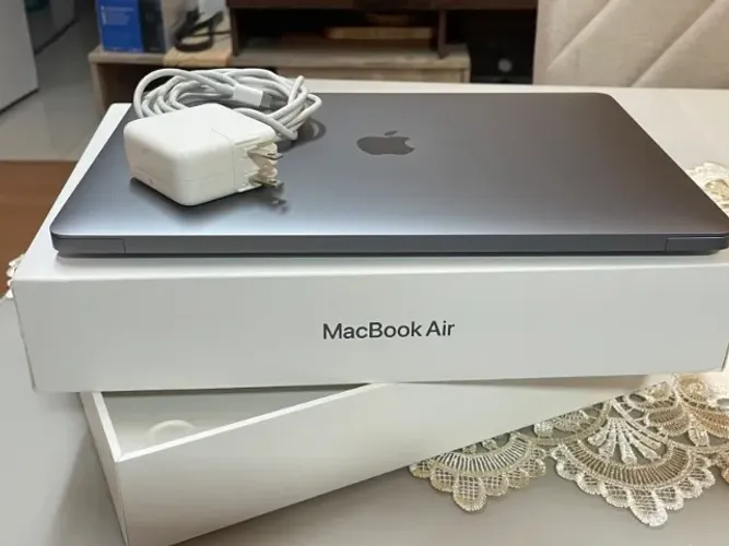 Macbook Air M1 2020 8GB 256GB
