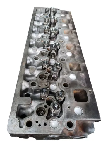 Cabeçote motor M.Benz Atego OM926 revisado