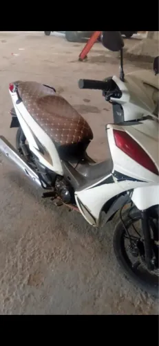 Famosa cinquentinha, toda quitada n deve nada