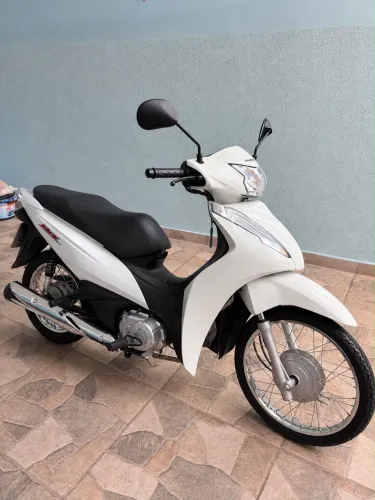 Somente venda, biz 110i com 15 mil km rodados