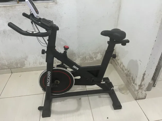 Bicicleta ergométrica marca ODIN