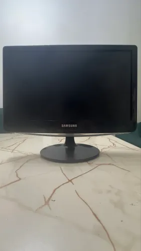 Monitor Samsung SyncMaster B1930