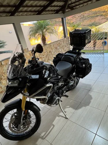 TIGER 1200 BLACK EDITION