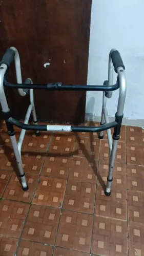 Andador Articulado Idosos