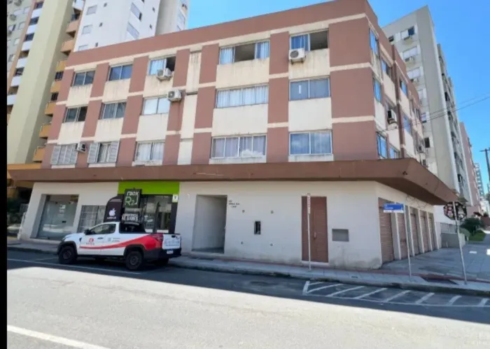 Apartamento comerciário 