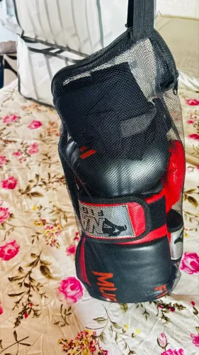 Luva de Muay Thai