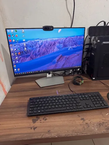 Computador completo com monitor de 24p