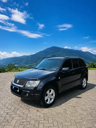 Suzuki Grand Vitara 2.0 16V 4x2/4x4 5P Aut. 2011