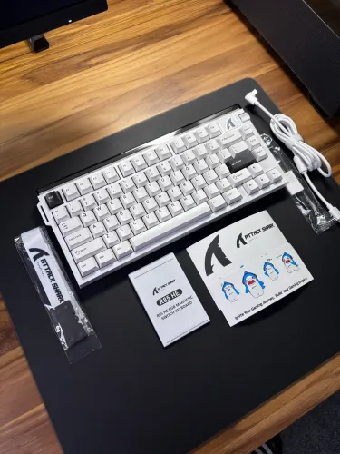Teclado magnético Attack Shark R85he