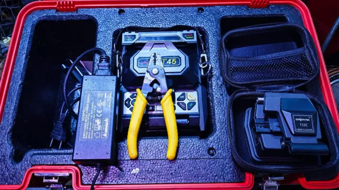 máquina fusão T45, E IDENTIFICADOR FIBRA ATIVA