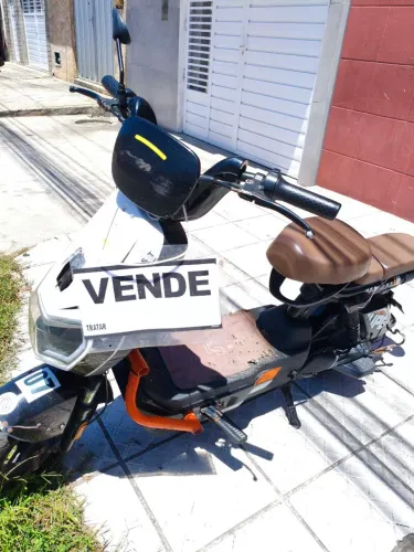 Moto elétrica 800W
