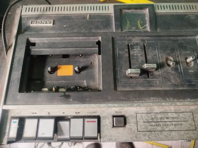 Tapecorder SONY TC121